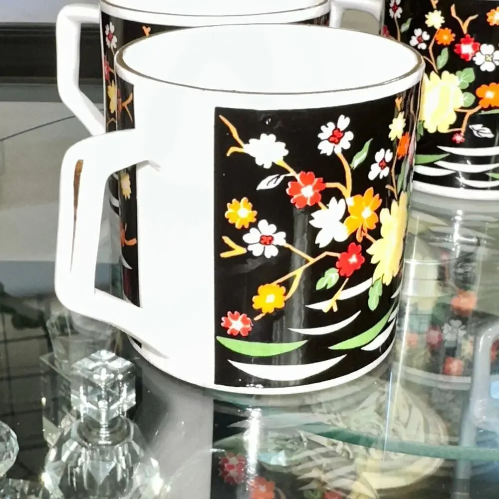Set of 4 Bone China Mugs – Black Floral Japan-Inspired Pattern – Vintage